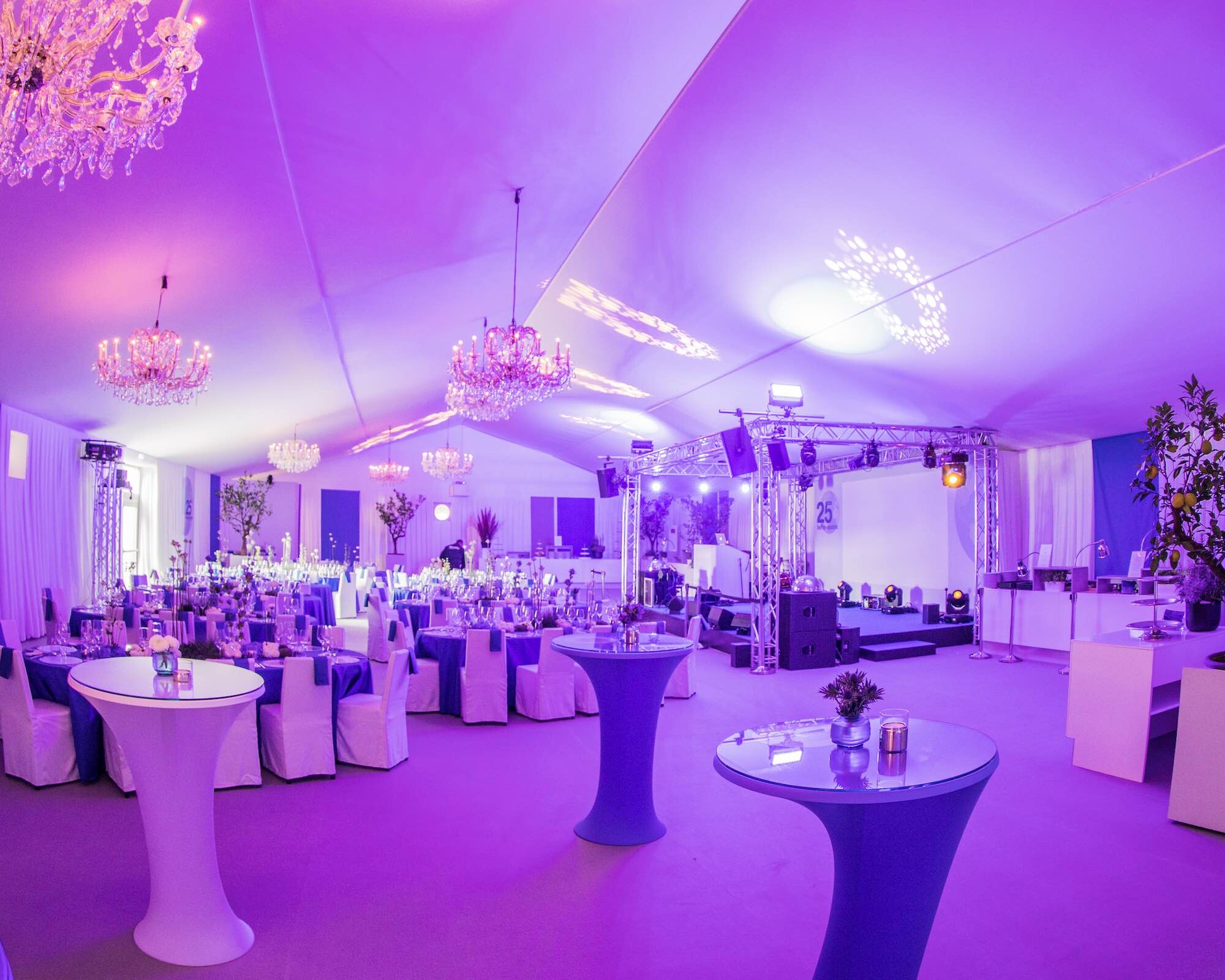 Klangfein Hannover - Bühnentechnik | Lichttechnik | Illumination | Tontechnik | Gala | Event | Leihen | Mieten