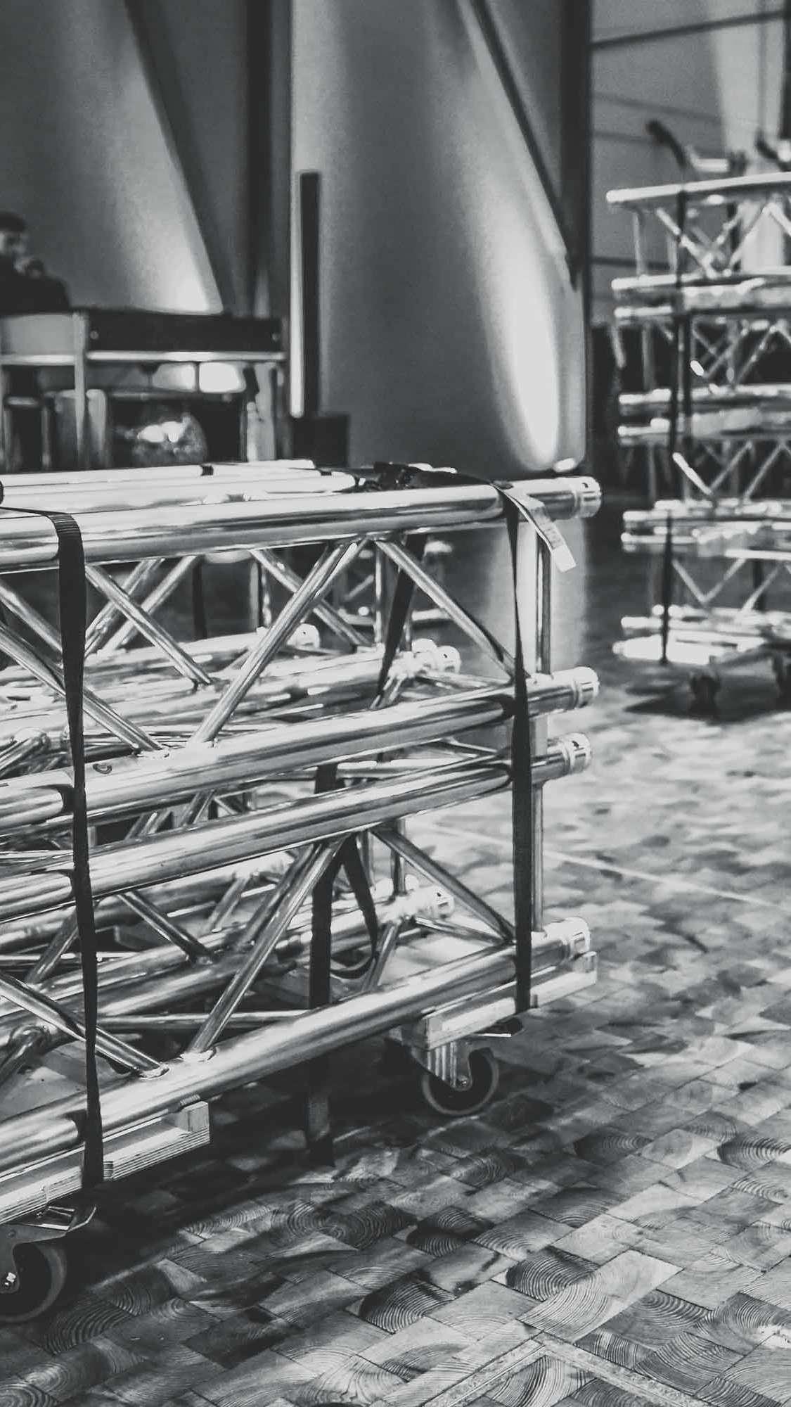 Klangfein - Traversentechnik | Traversen | Truss | Messe | Gala | Event | Buchen | Mieten | Anfragen
