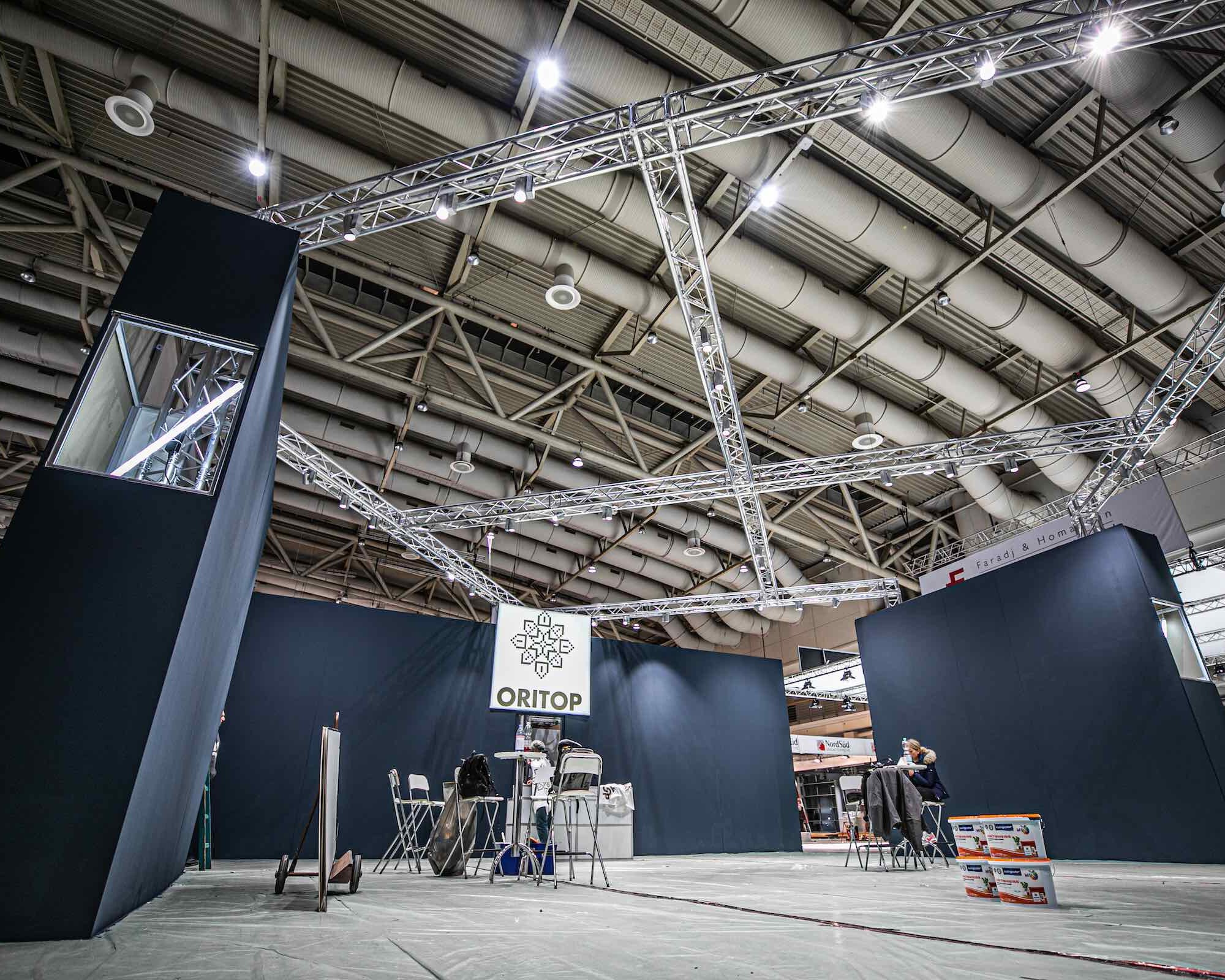 Messebau Hannover - Standbau | Digitaltechnik | Standbau | Design| Fullservice | Planung | Abwicklung | Frankfurt | Hamburg | Mieten | Anfragen | Buchen | Klangfein