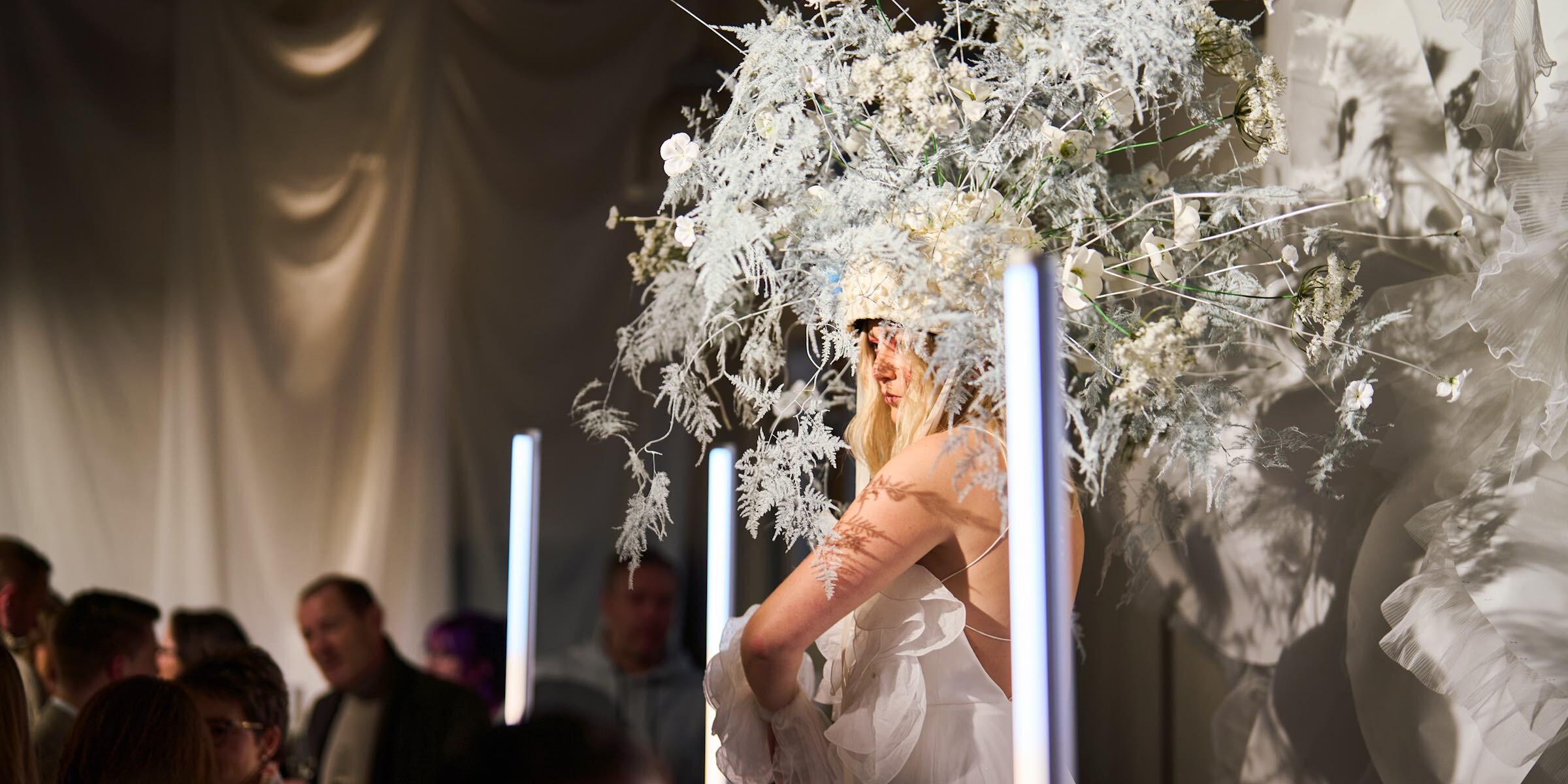 LED-Leuchtstäbe und Eventbeleuchtung auf Fashion Vernissage